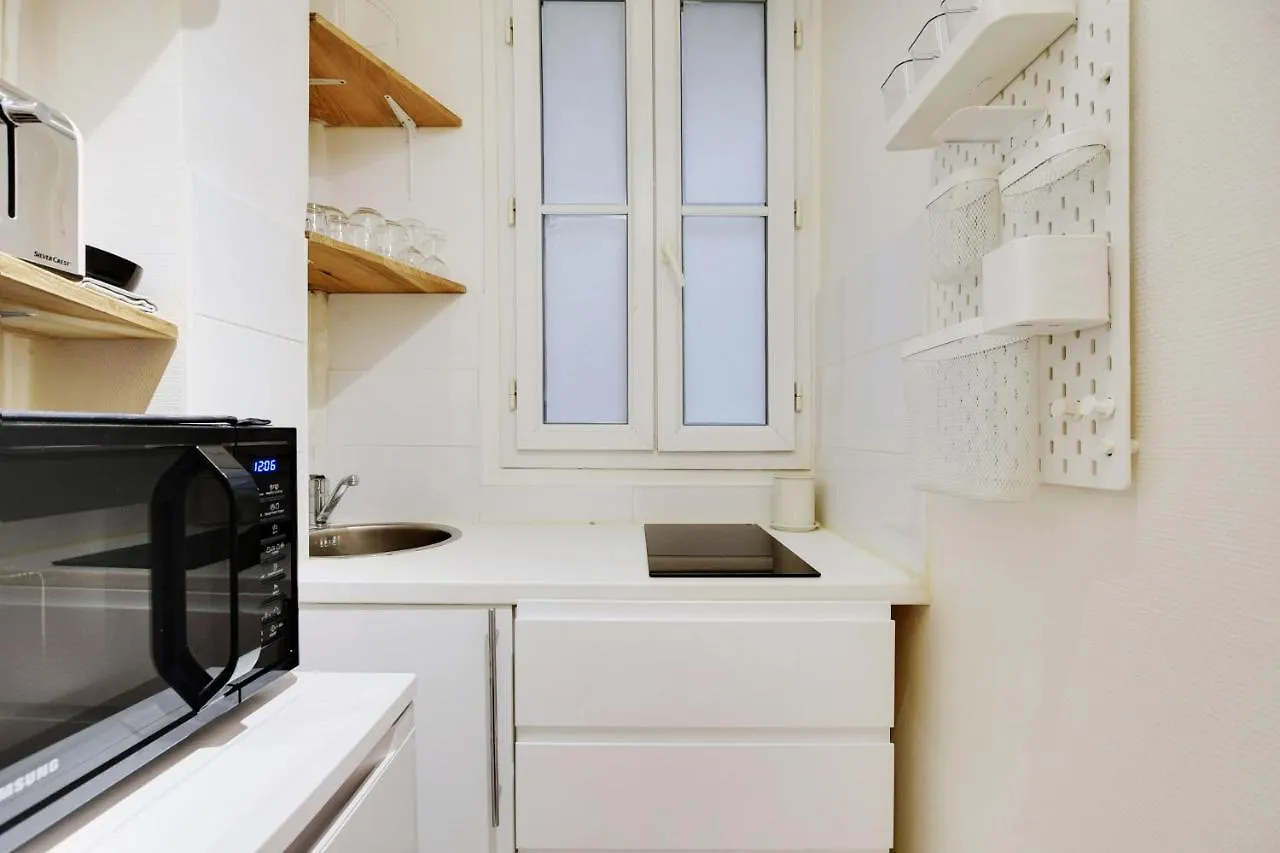 Cozy Parisian Retreat In The Heart Of The City Paříž